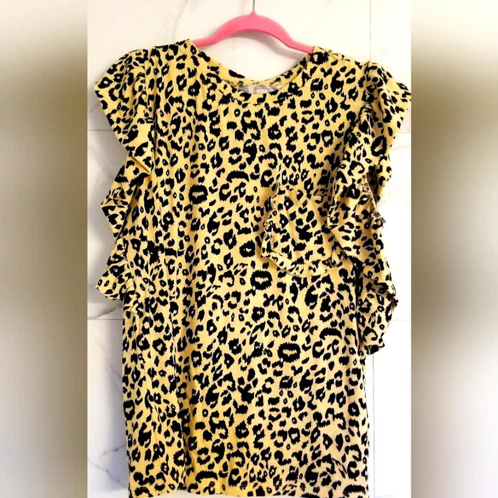 Leopard print t-shirt